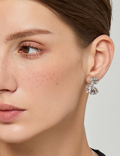 Ginkgo Leaf Texture Stud Earrings