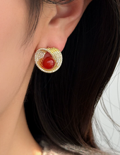 Old Money Pearl Stud Earrings